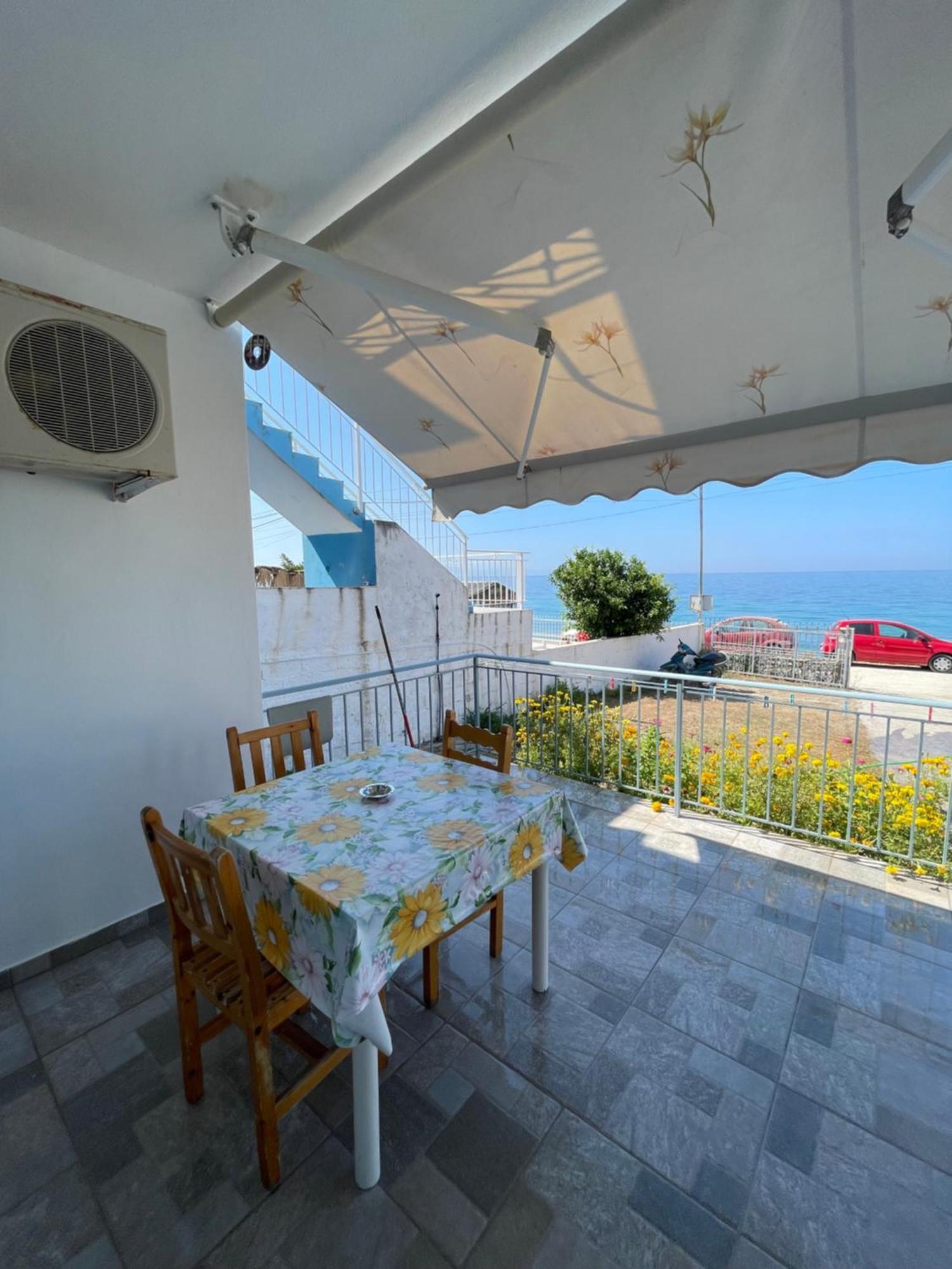 Vila Gusti Borsh Exterior photo